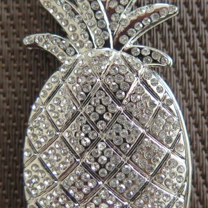 Magnet Brosche  Form Ananas 75x35mm  Silberfarben