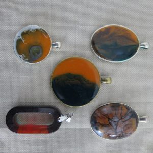 Halsketten Anhänger Set 5 Stück aus Epoxidharz wie abgebildet